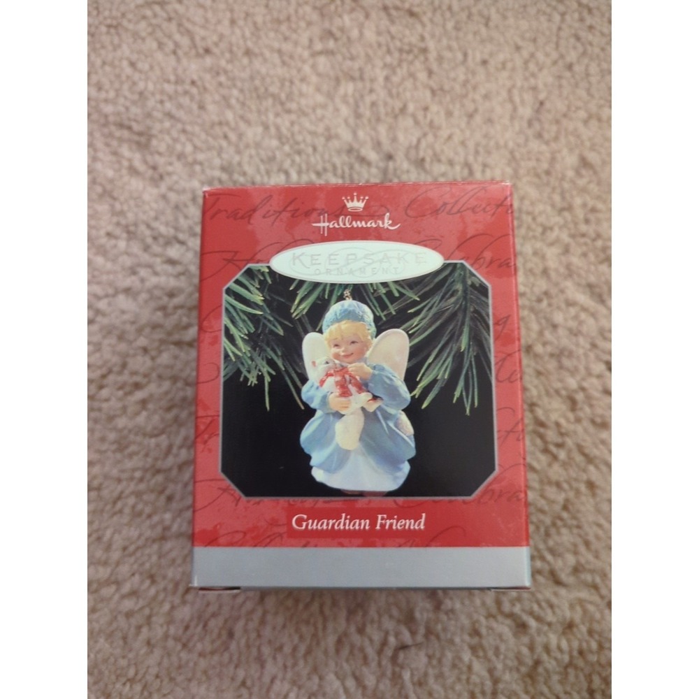 Hallmark Keepsake Ornament 1998 Guardian Friend Angel with White Cat Orig Box